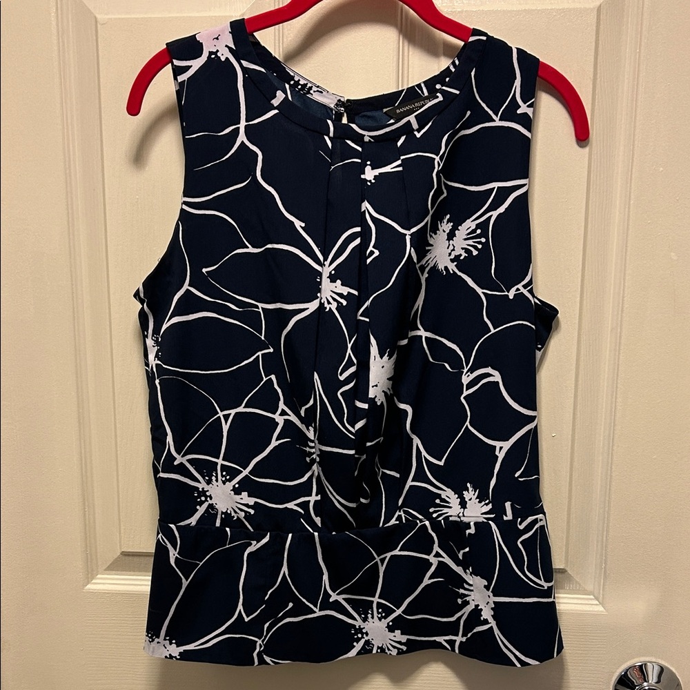 Banana Republic Dark Blue and White Floral Blouse